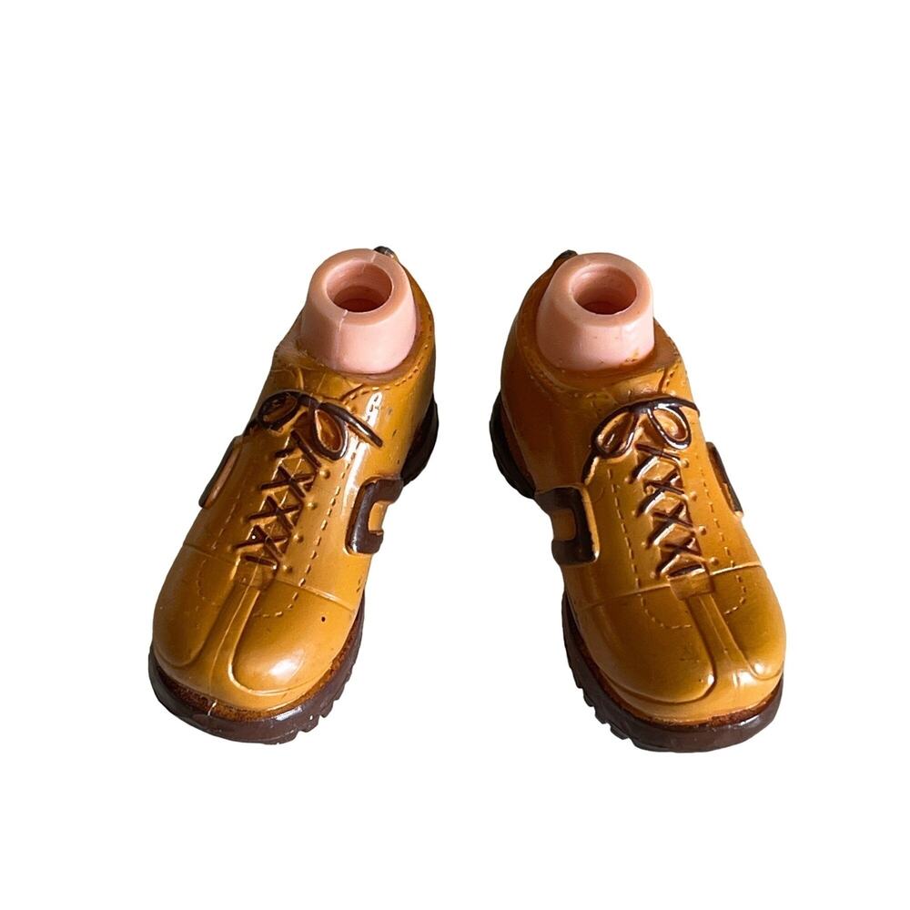 Bratz Boyz Footwear mustard color lace shoe sneakers